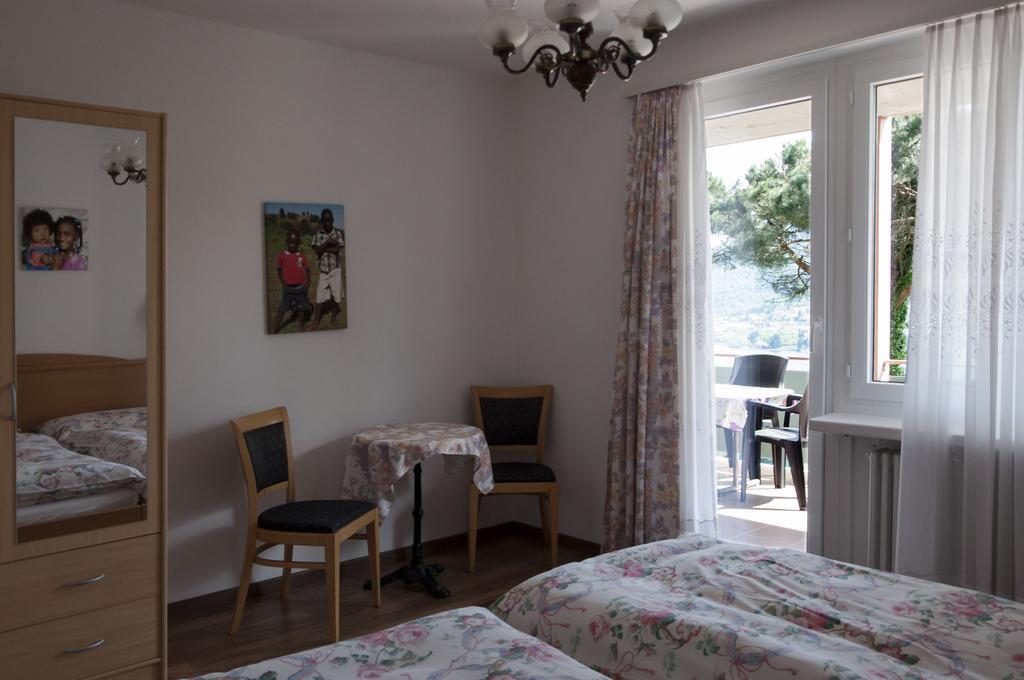 Hotel Garni Villa Del Sole Ponte Tresa Room photo
